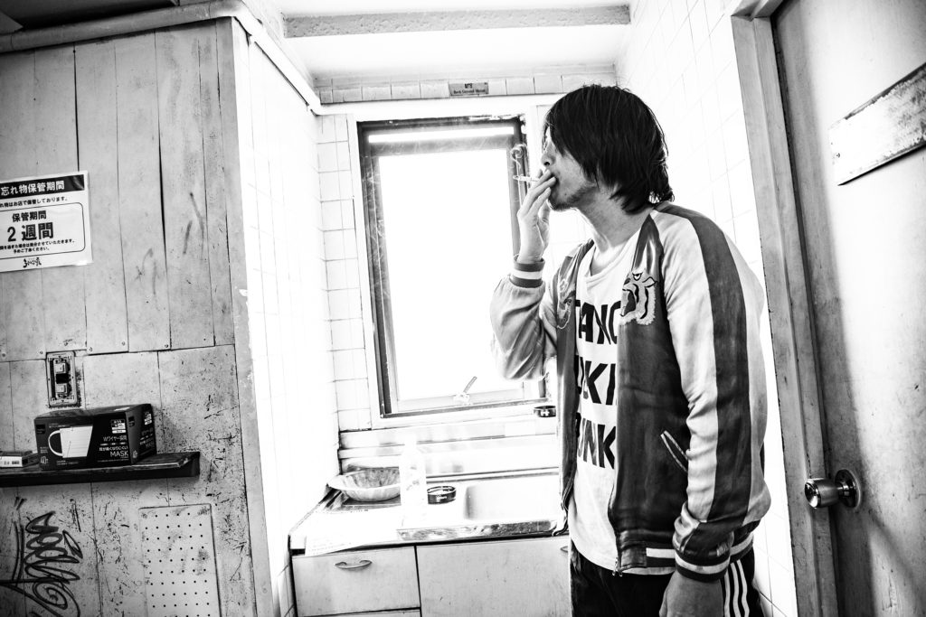 TSURU (STANCE PUNKS)